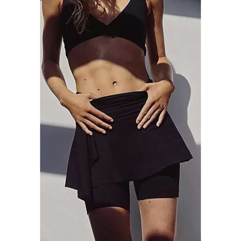 Free People Sunrise Gym Short Black Size Small New With Tags
